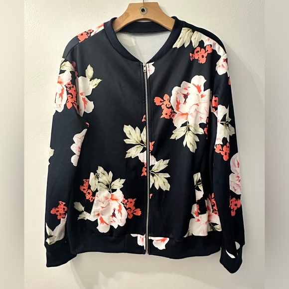 Amazon Jackets & Blazers - Amazon Lightweight Jacket